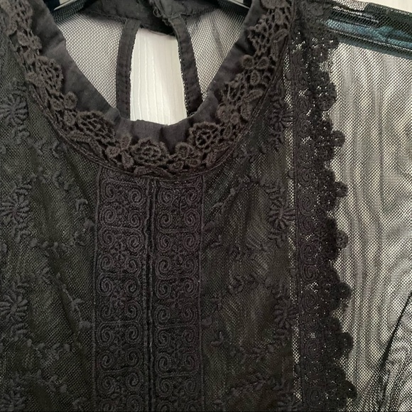 ROMANTIC MESH LACE AND EMBROIDERED TOP BY ZARA - Picture 9 of 9